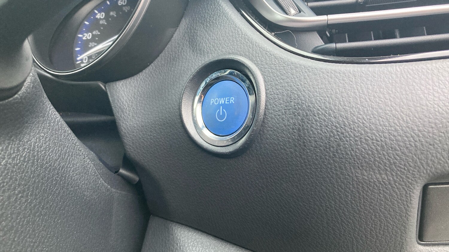 Used Toyota C-HR 2022 for sale - 76219099: Photo 25
