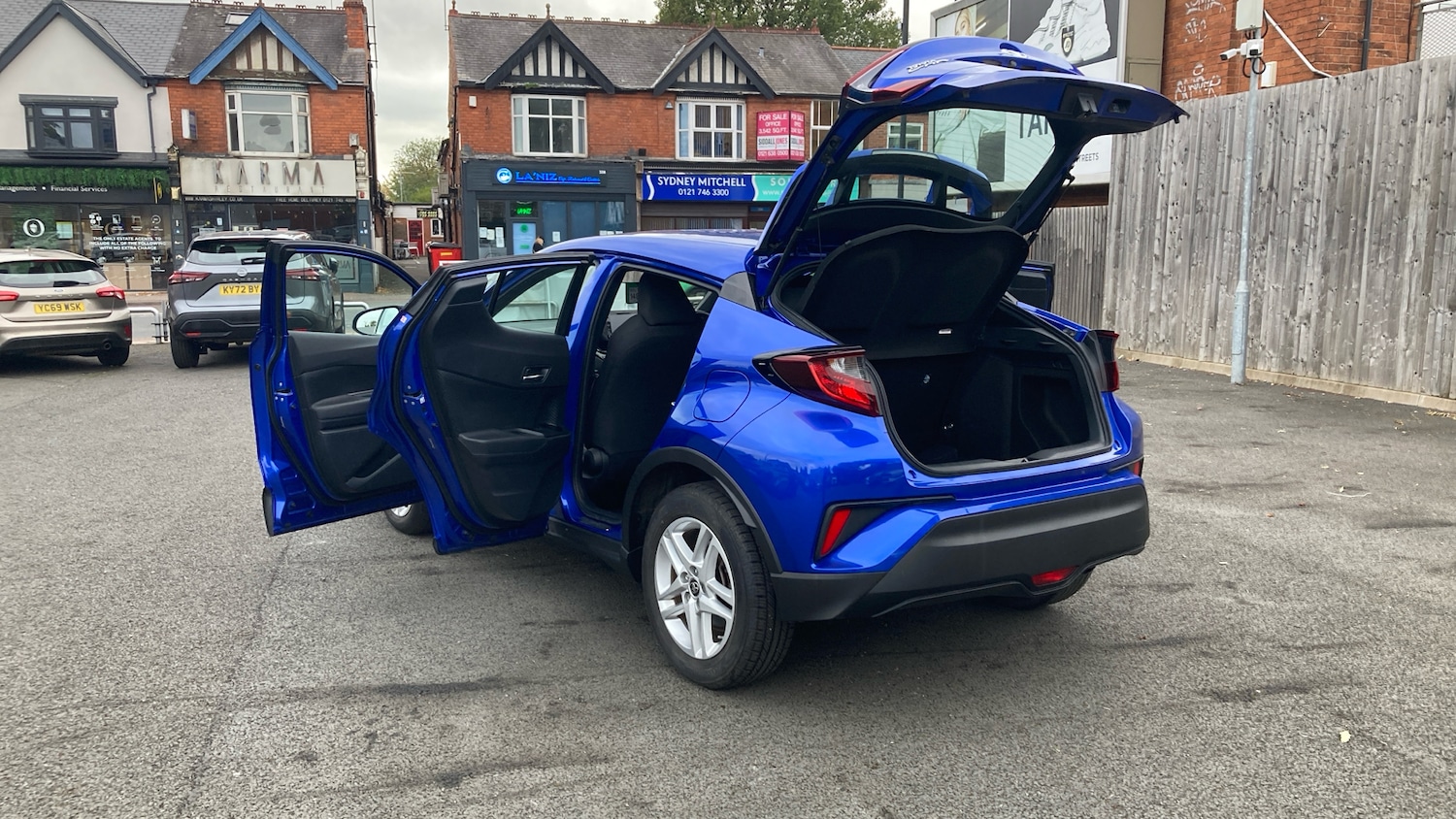 Used Toyota C-HR 2022 for sale - 76219099: Photo 46