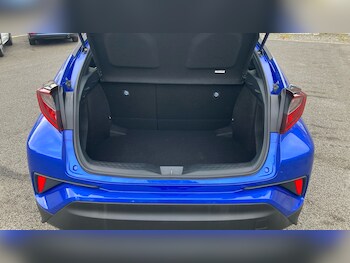 Used Toyota C-HR 2022 for sale - 76219099: Photo