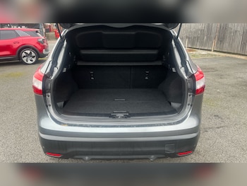 Used Nissan Qashqai 2015 for sale - 77813279: Photo