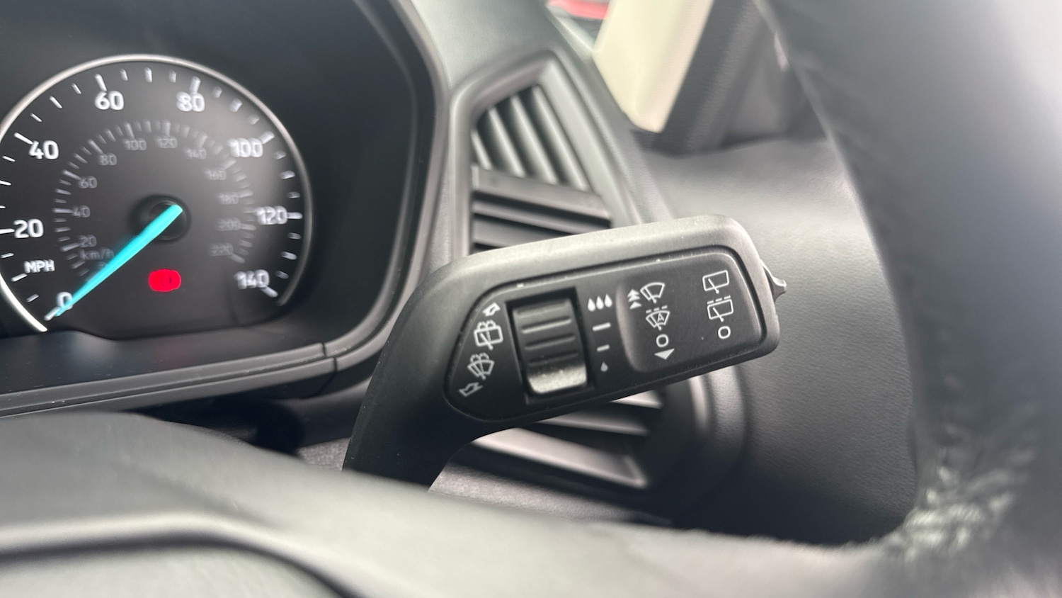 Used Ford Ecosport 2020 for sale - 76461208: Photo 32