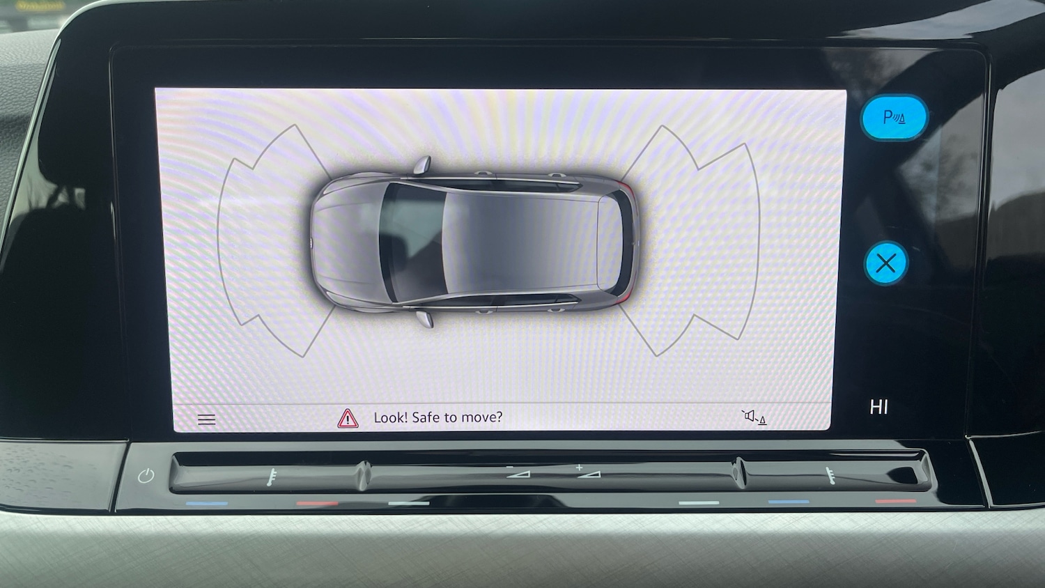 Used Volkswagen Golf 2023 for sale - 77930474: Photo 30