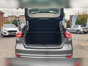 Used Ford Focus 2015 for sale - 79812398: Photo