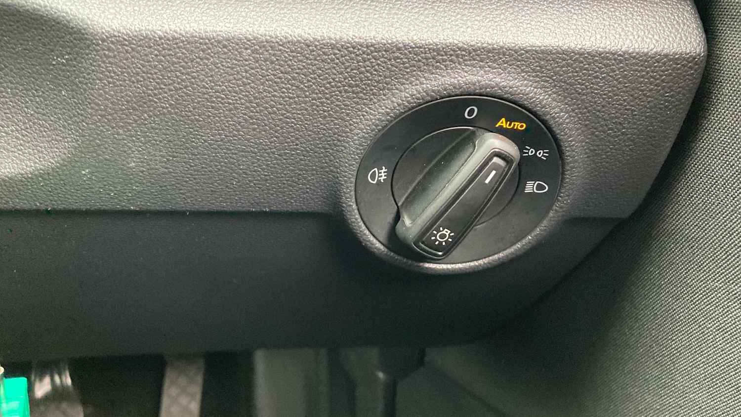 Used Volkswagen T-Roc 2023 for sale - 77893231: Photo 25