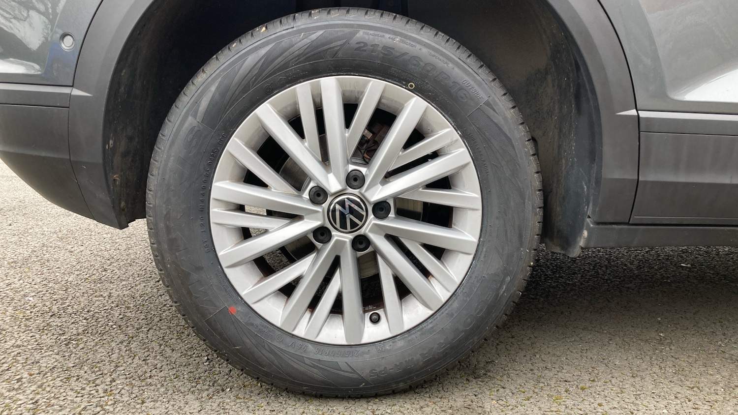 Used Volkswagen T-Roc 2023 for sale - 77893231: Photo 7