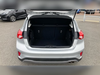 Used Ford Focus 2020 for sale - 78614469: Photo