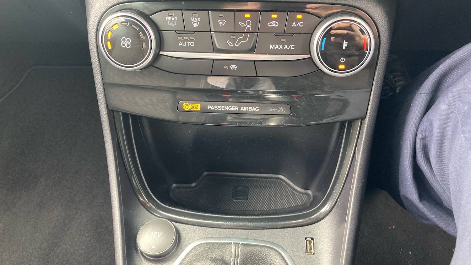 Vehicle 33