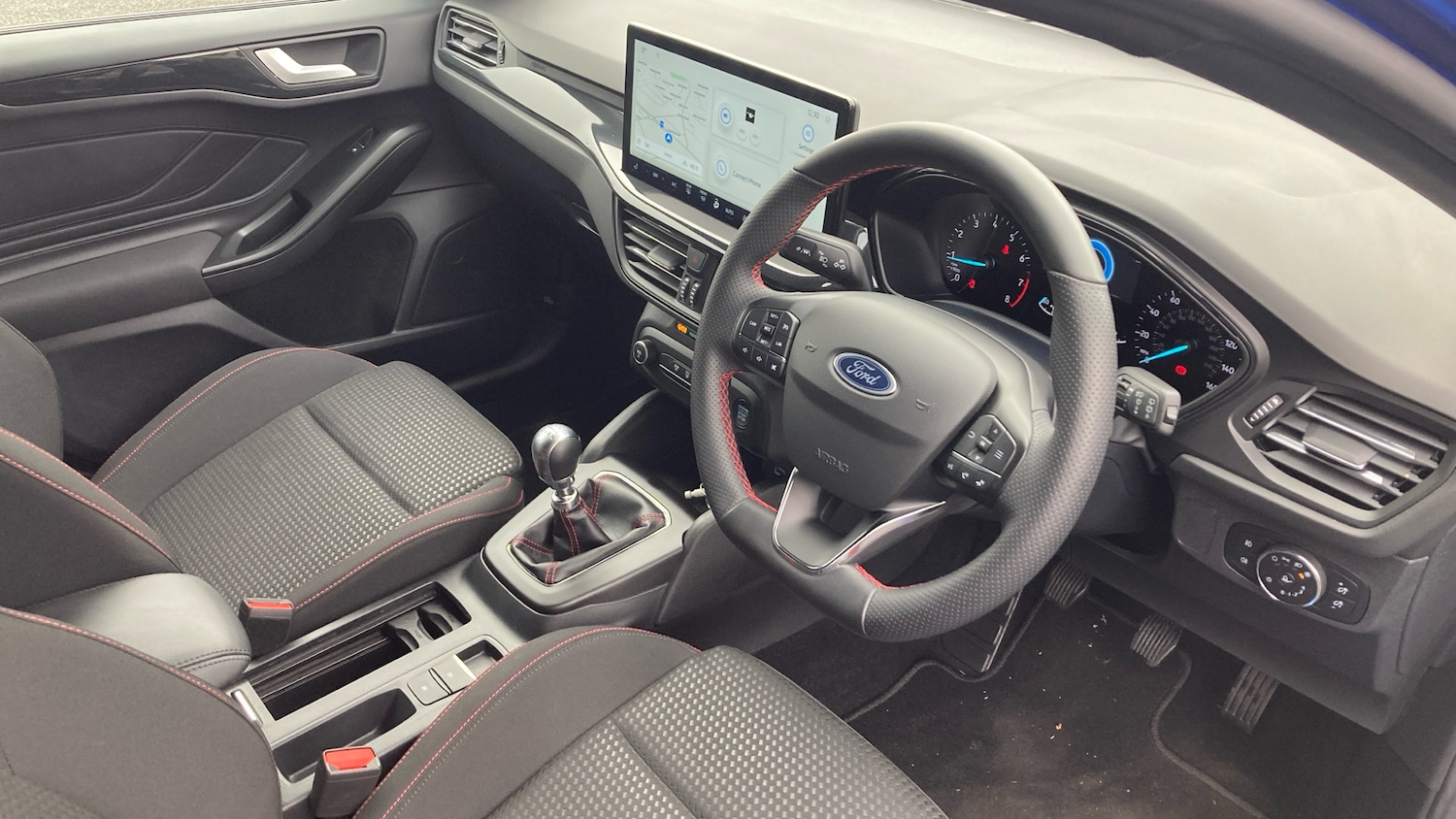 Used Ford Focus 2023 for sale - 76292825: Photo 11