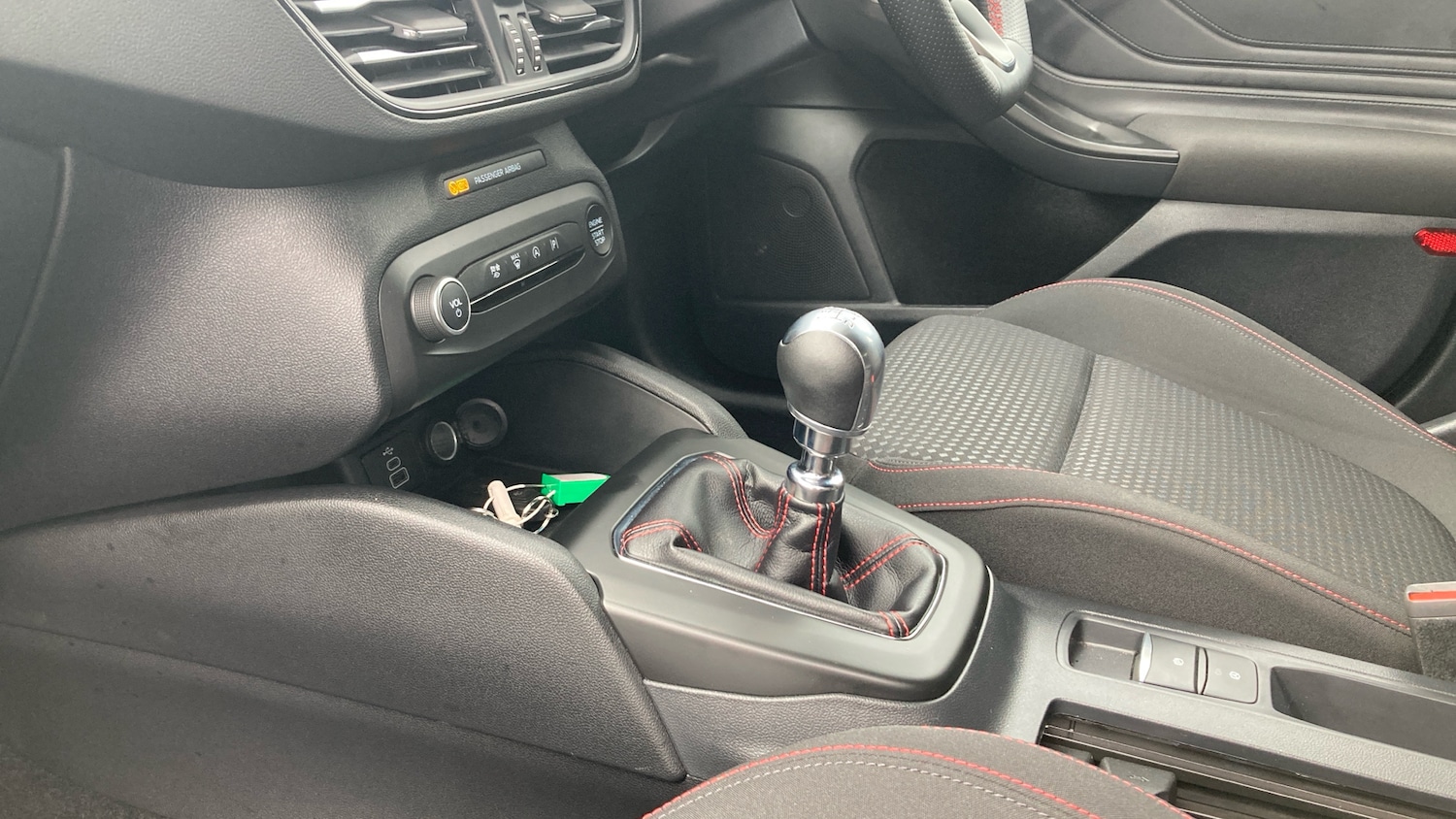 Used Ford Focus 2023 for sale - 76292825: Photo 13