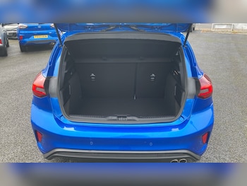 Used Ford Focus 2023 for sale - 76292825: Photo