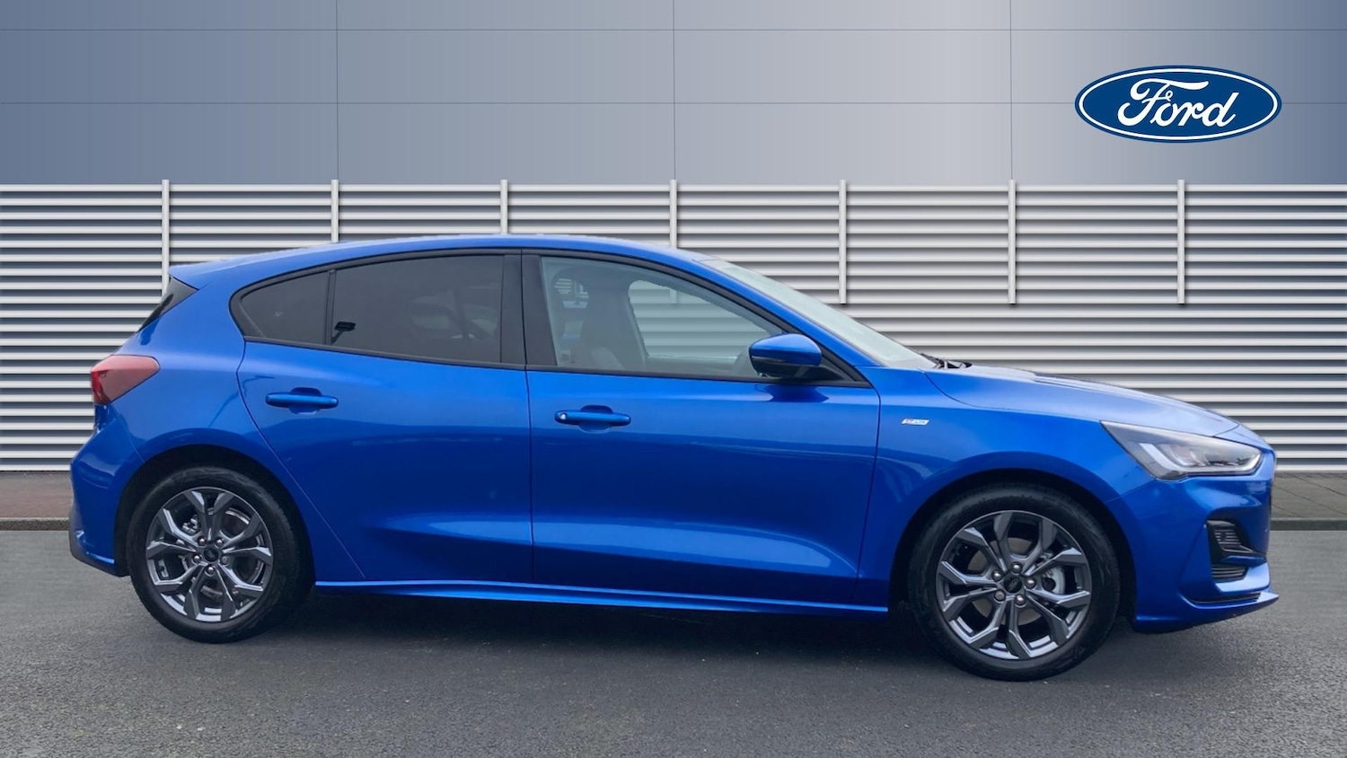 Used Ford Focus 2023 for sale - 76292825: Photo 5