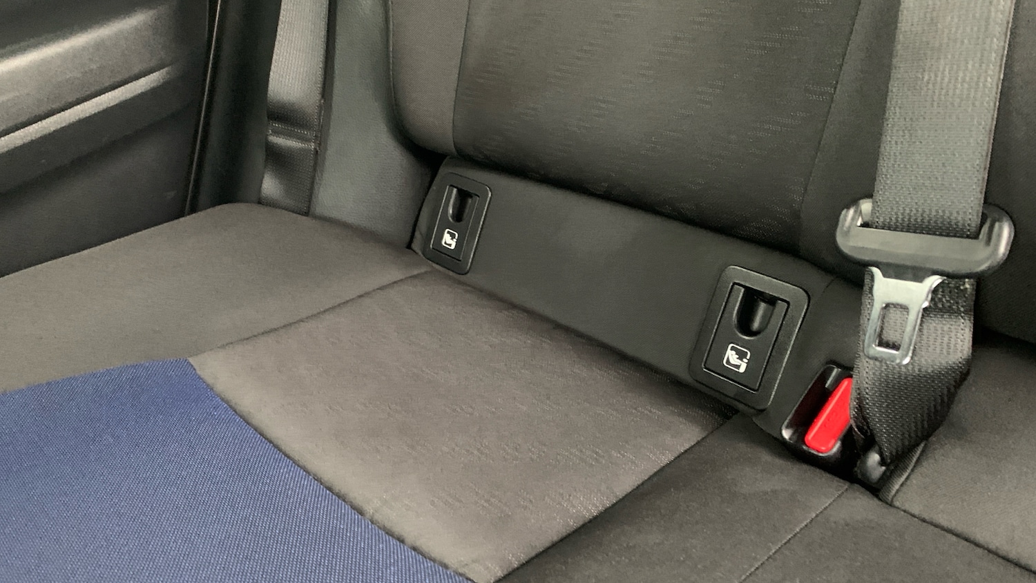 Used Toyota C-HR 2018 for sale - 77779039: Photo 17