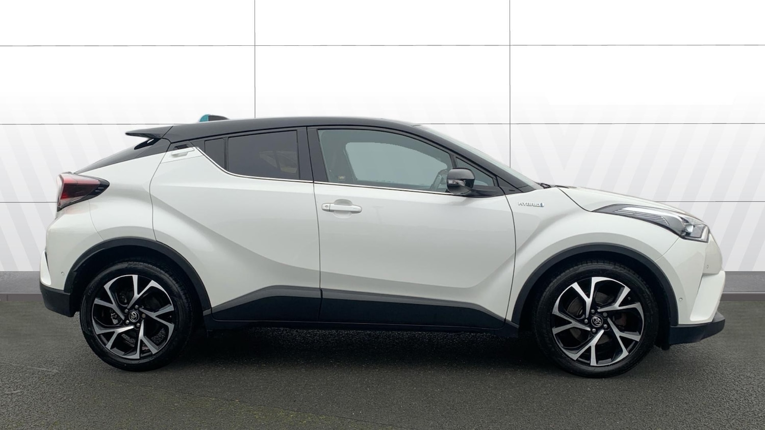 Used Toyota C-HR 2018 for sale - 77779039: Photo 5