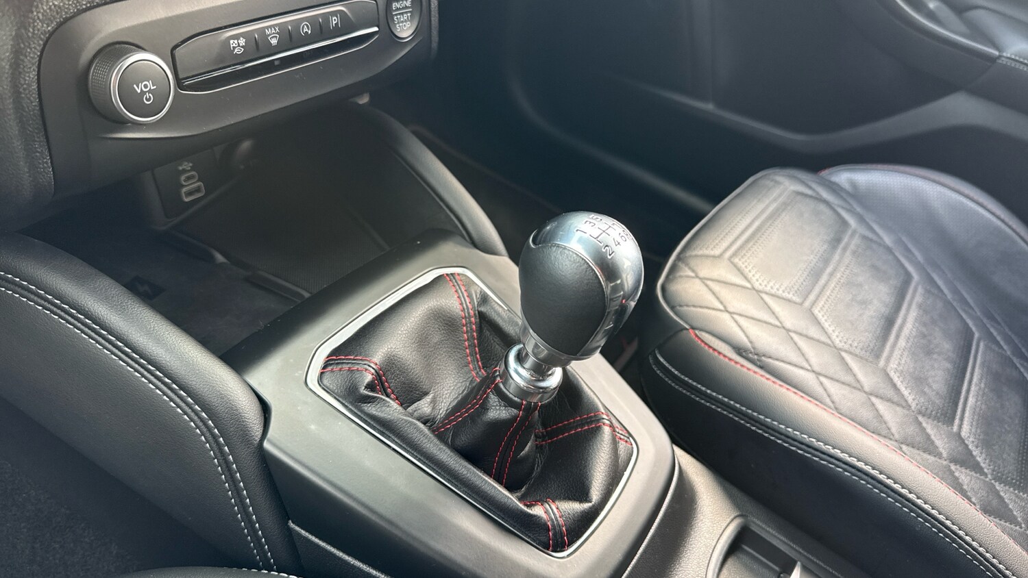 Used Ford Focus 2022 for sale - 76218692: Photo 13