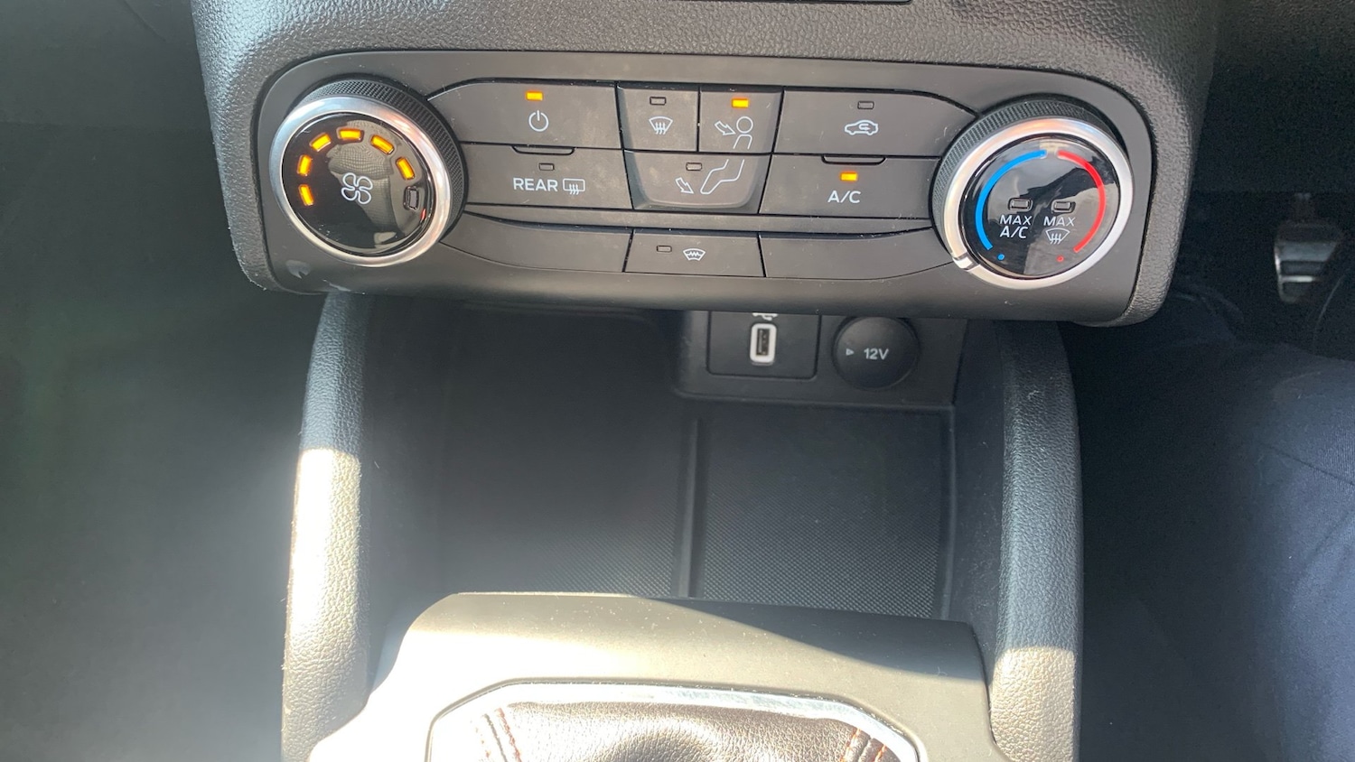 Vehicle 33