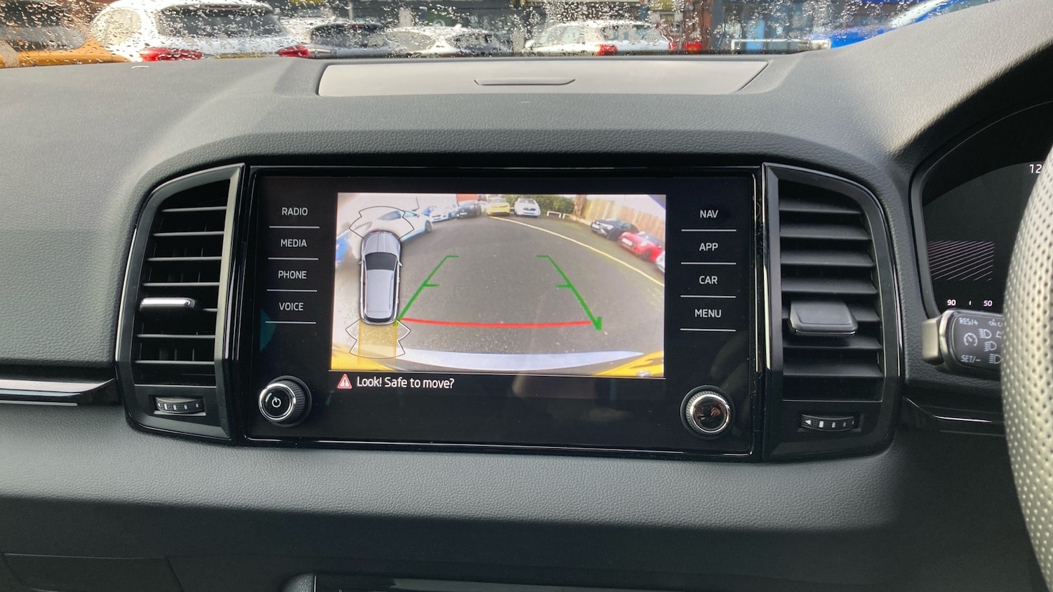 Used Skoda Karoq 2022 for sale - 77197992: Photo 12