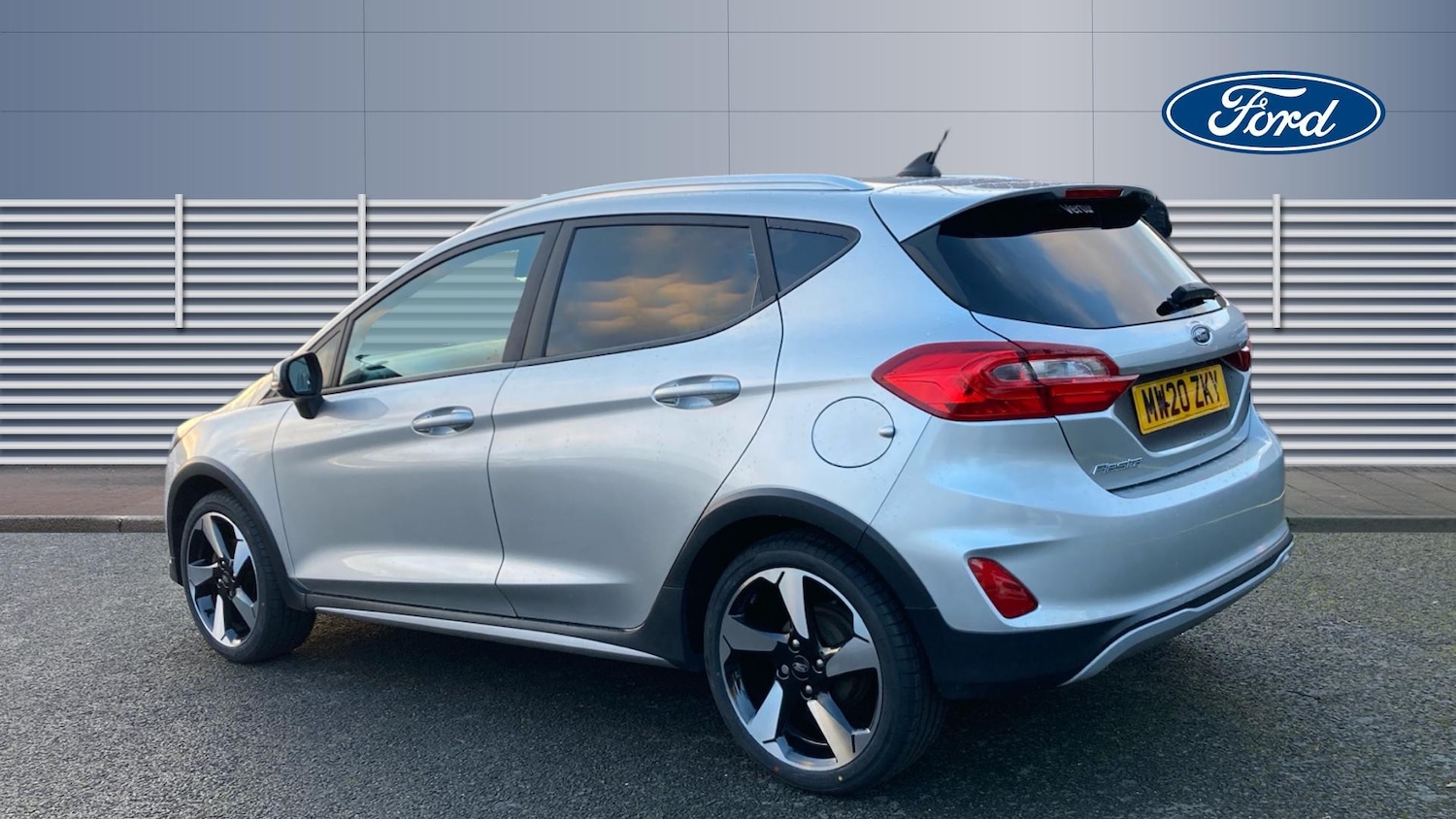 Used Ford Fiesta 2020 for sale - 77447004: Photo 2