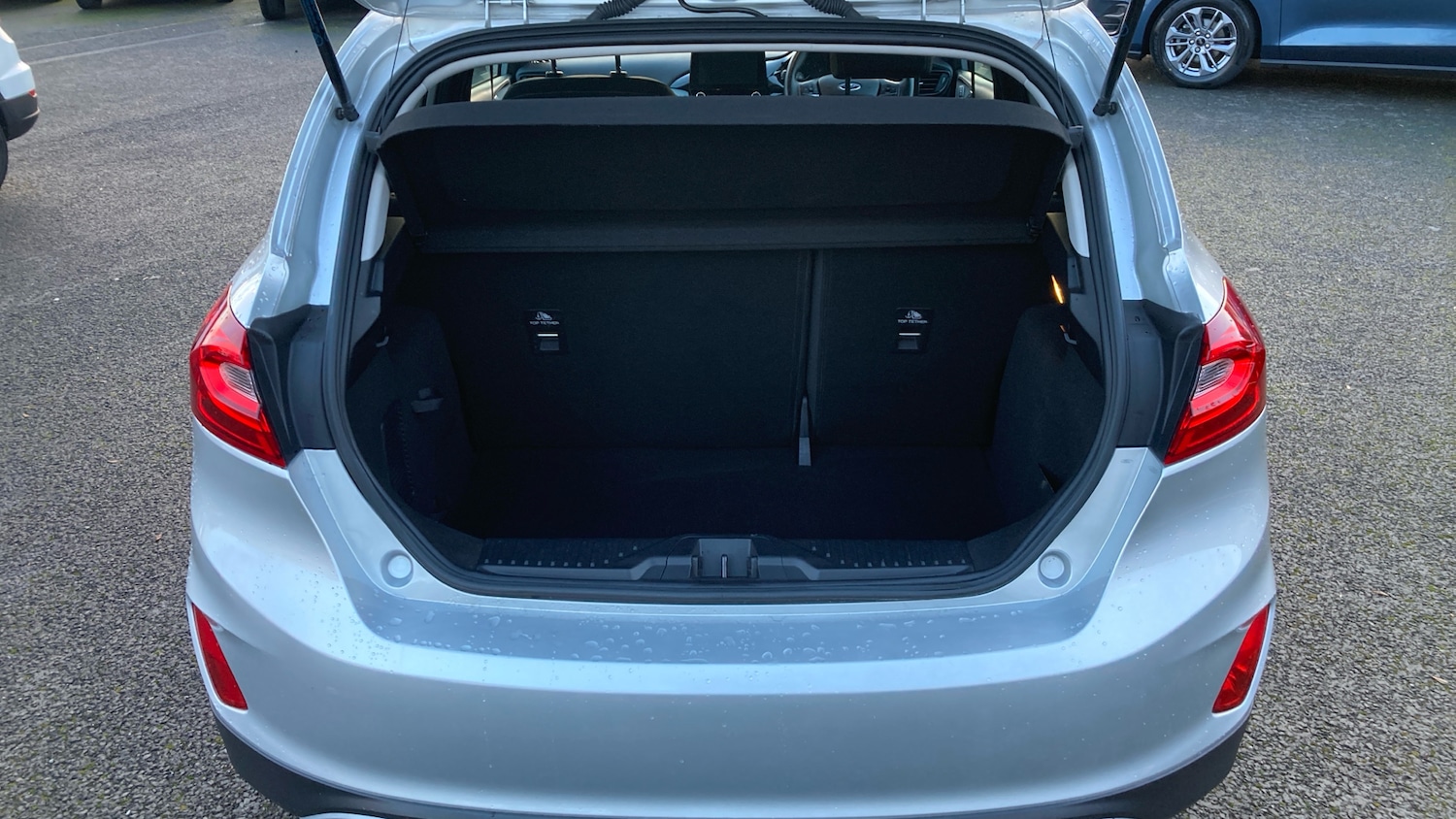 Used Ford Fiesta 2020 for sale - 77447004: Photo 4