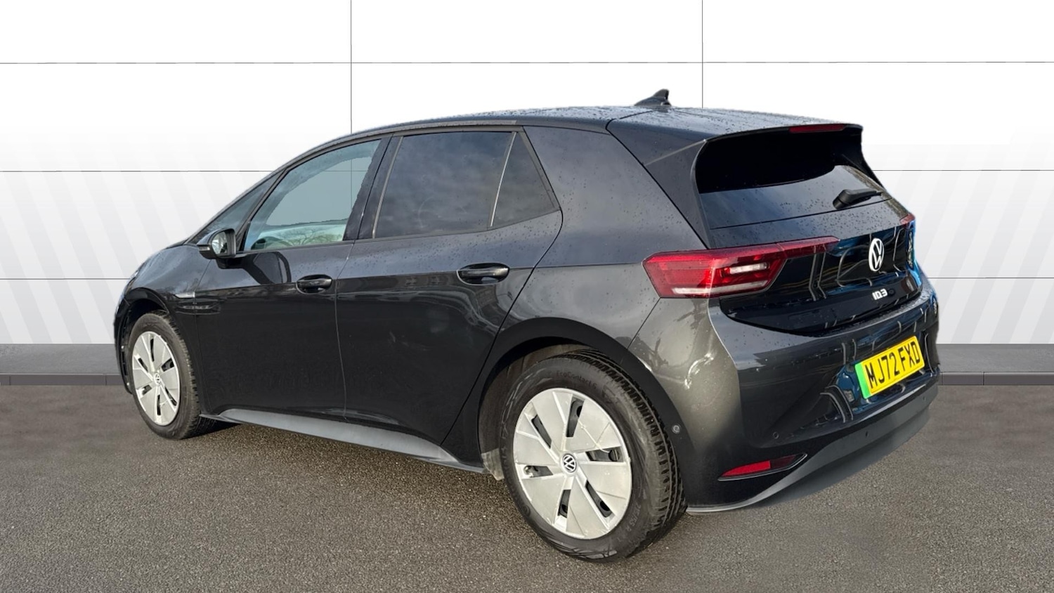 Used Volkswagen ID.3 2022 for sale - 76449219: Photo 2