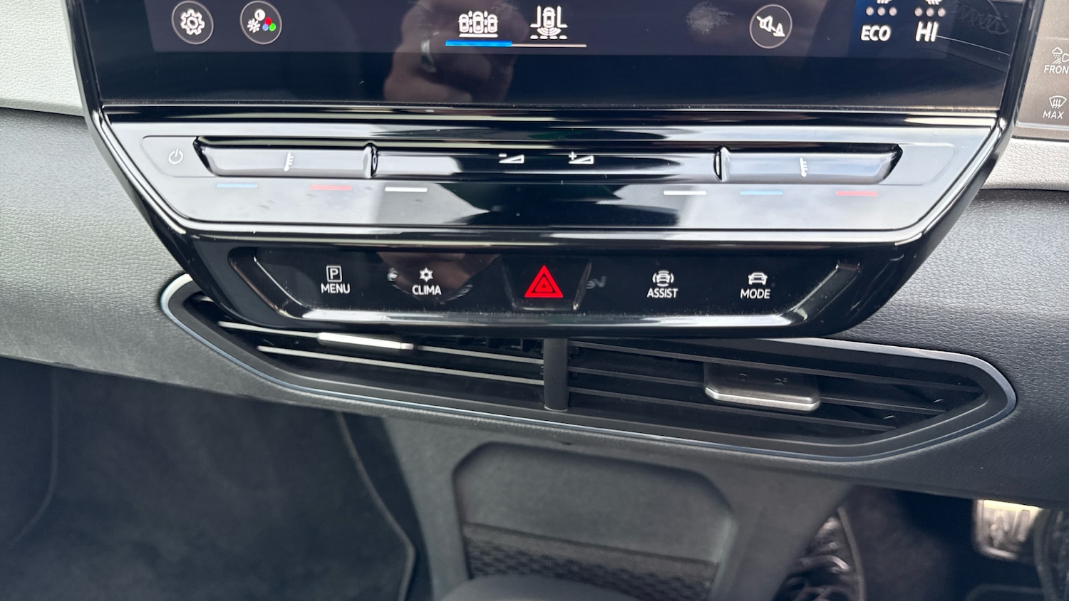 Used Volkswagen ID.3 2022 for sale - 76449219: Photo 30