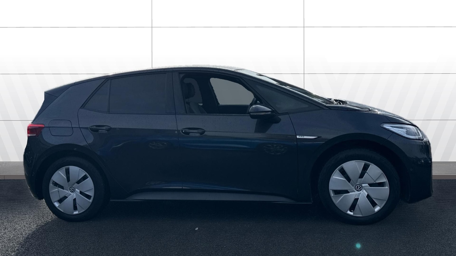 Used Volkswagen ID.3 2022 for sale - 76449219: Photo 5