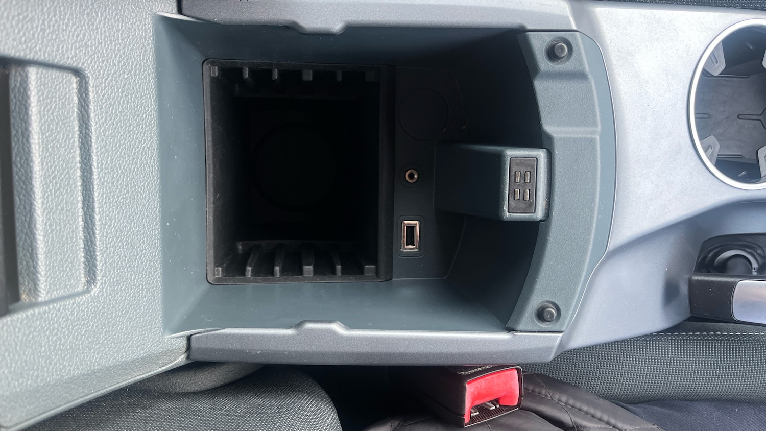 Used Ford C-Max 2013 for sale - 77830439: Photo 28