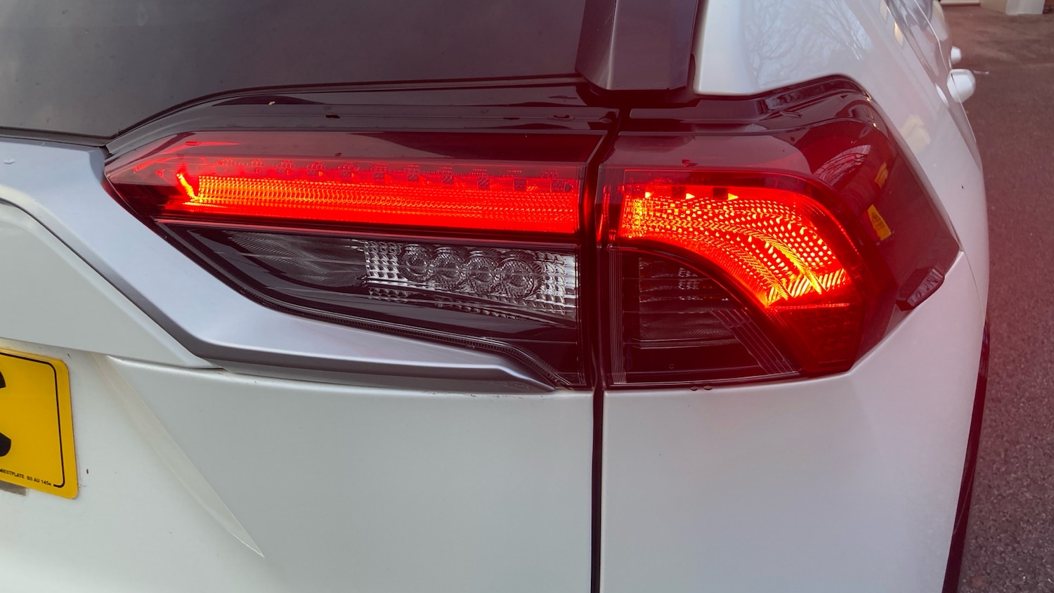 Used Toyota RAV4 2021 for sale - 76877770: Photo 28