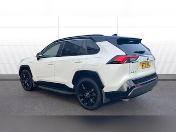 Used Toyota RAV4 2021 for sale - 76877770: Photo