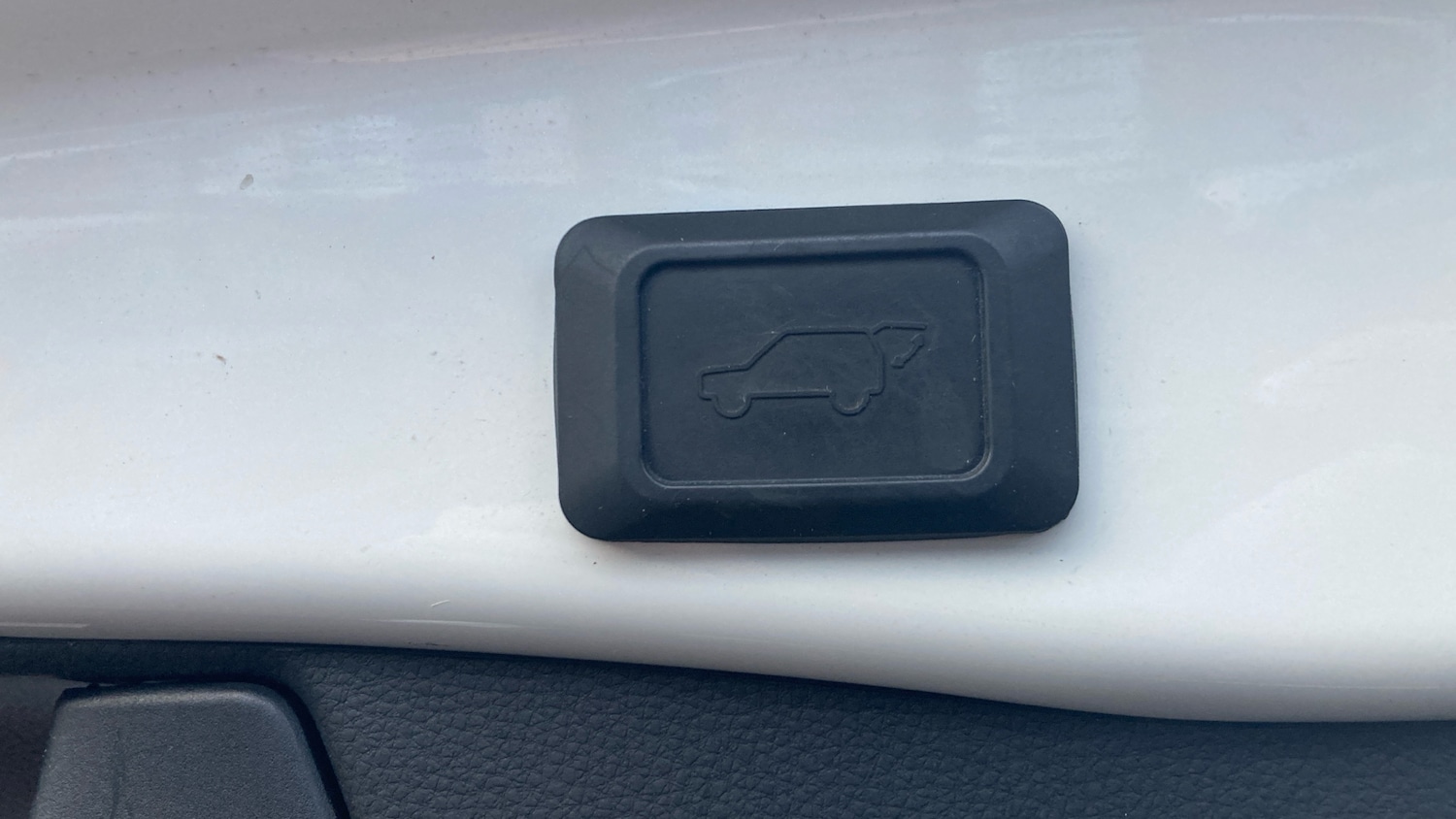 Used Toyota RAV4 2021 for sale - 76877770: Photo 32