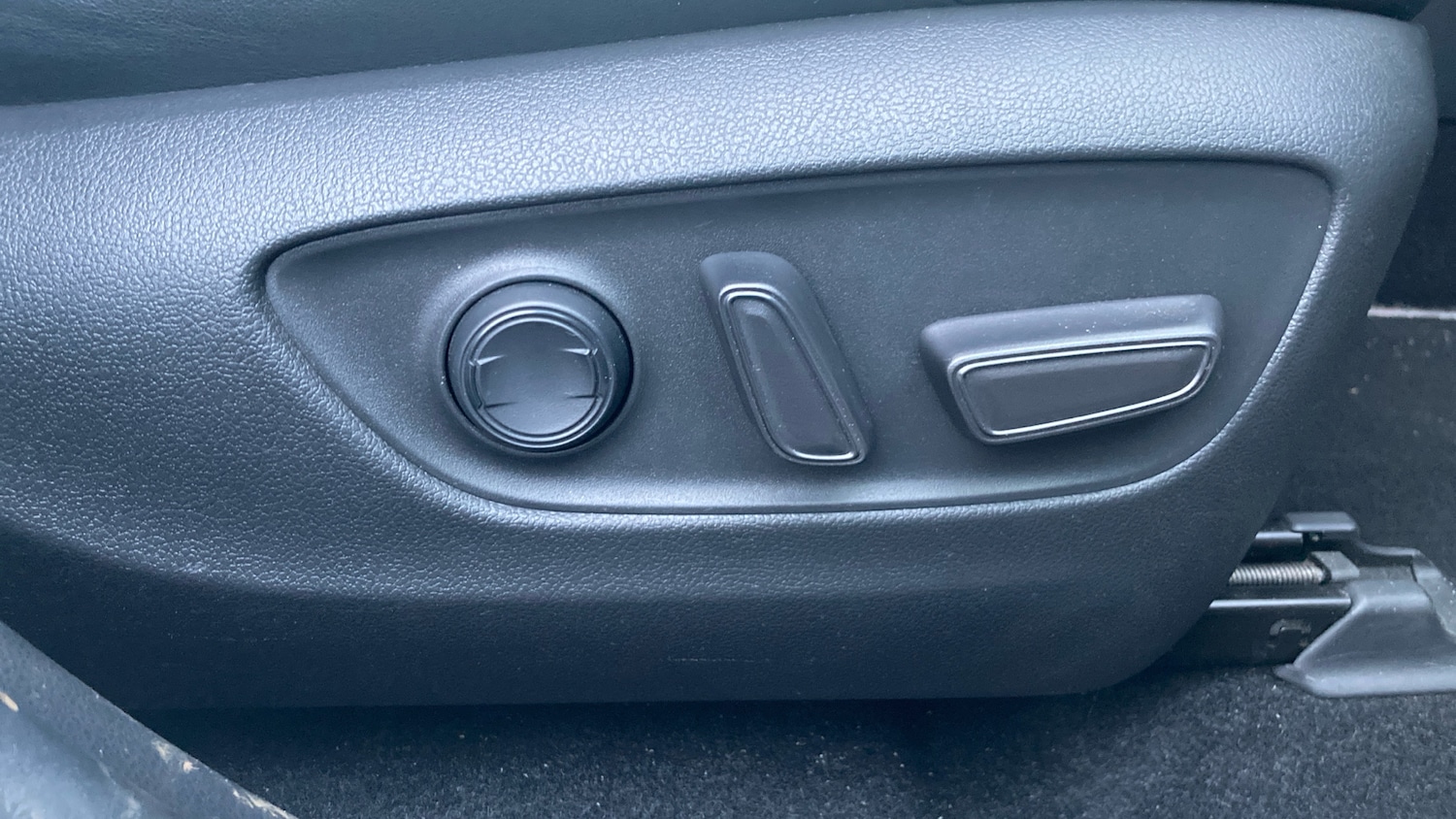 Used Toyota RAV4 2021 for sale - 76877770: Photo 35