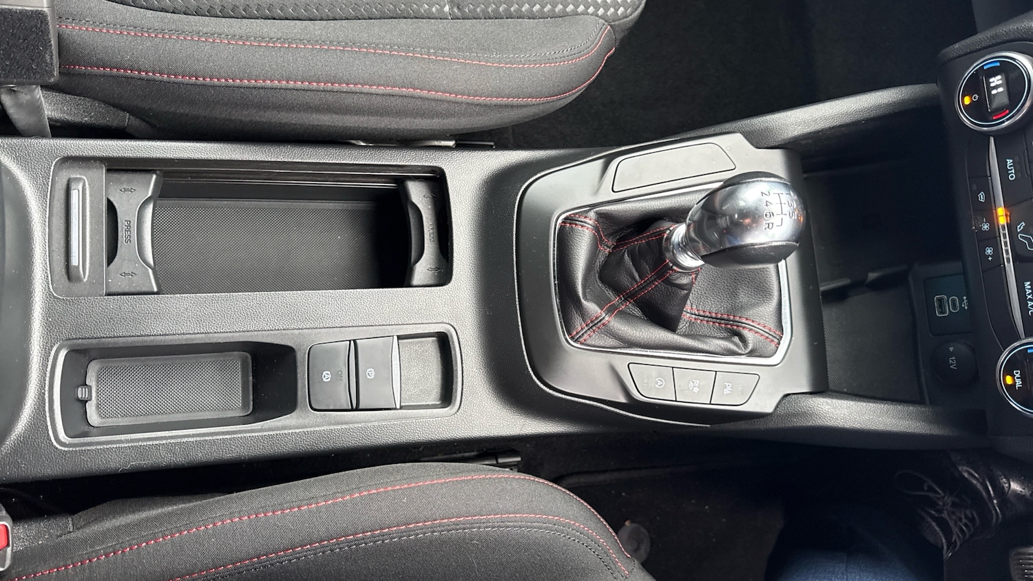 Used Ford Focus 2022 for sale - 76564927: Photo 28