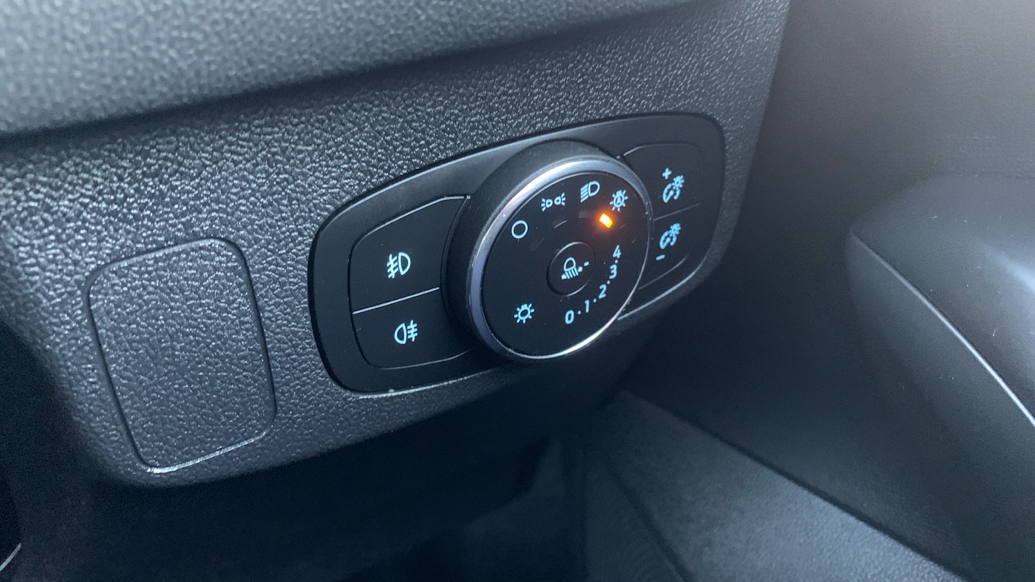 Used Ford Focus 2022 for sale - 76799071: Photo 25