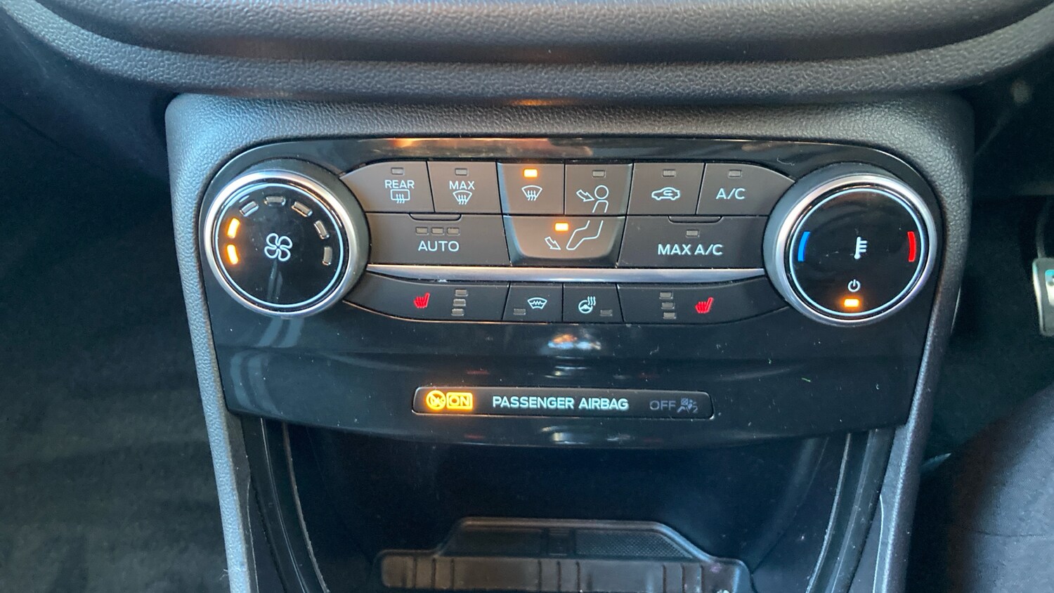 Used Ford Puma 2023 for sale - 78054162: Photo 32