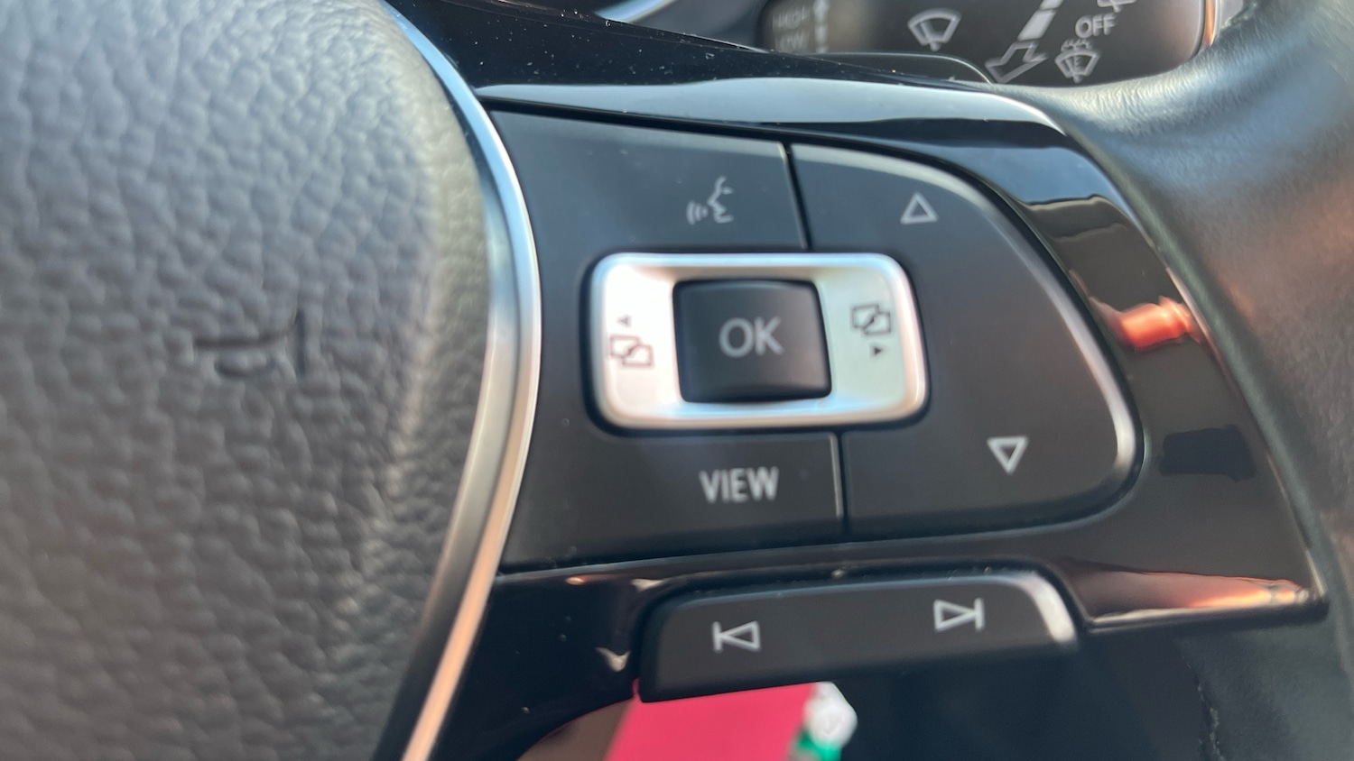 Used Volkswagen Tiguan 2020 for sale - 77851205: Photo 24