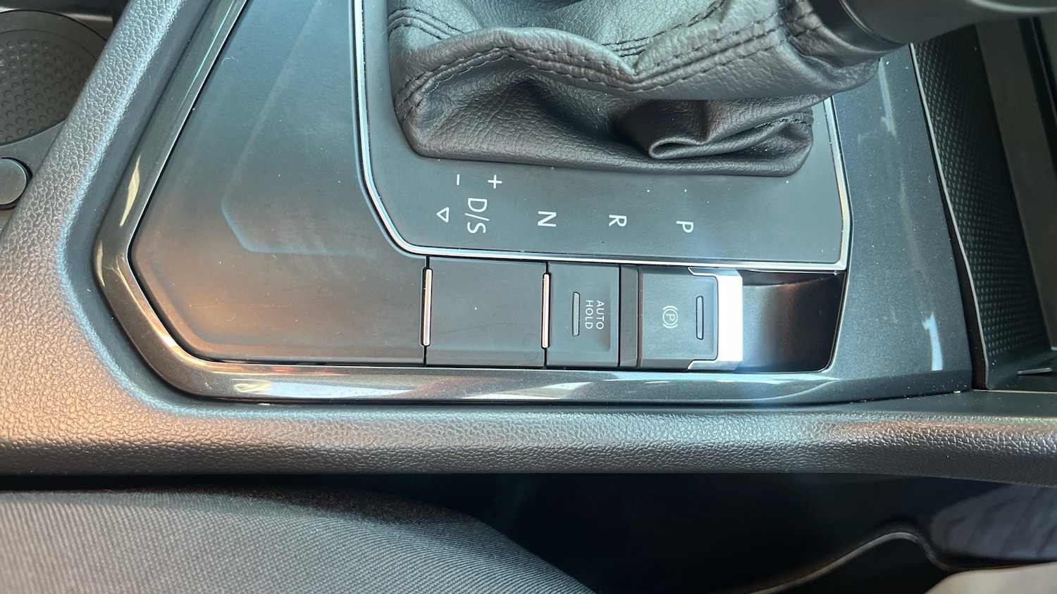 Used Volkswagen Tiguan 2020 for sale - 77851205: Photo 29