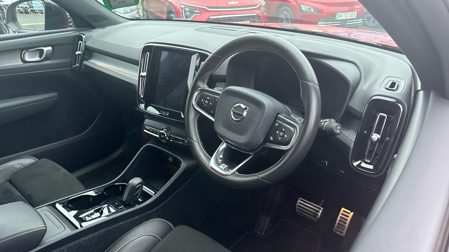 Used Volvo XC40 2020 for sale - 77032752: Photo 11