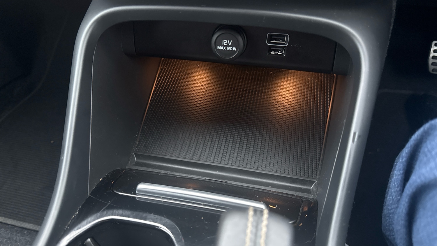 Used Volvo XC40 2020 for sale - 77032752: Photo 25