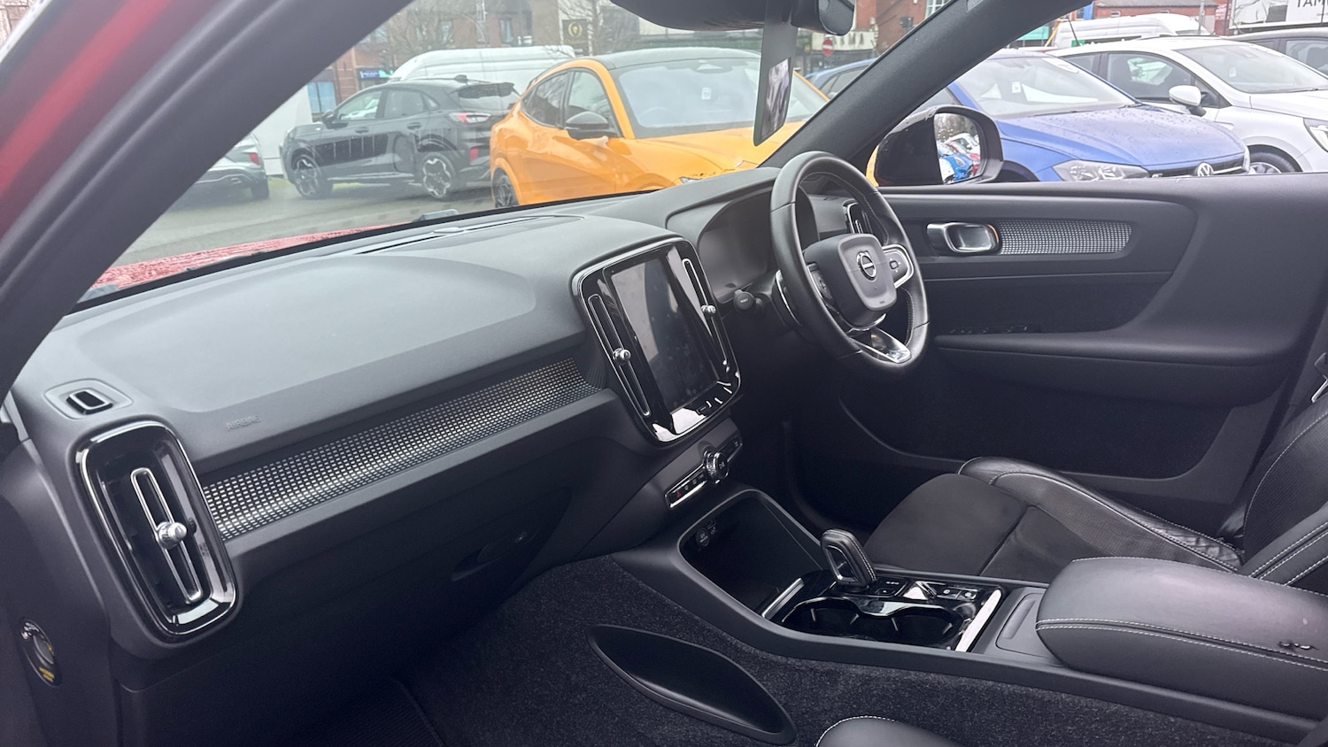 Used Volvo XC40 2020 for sale - 77032752: Photo 9