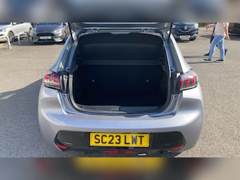 Used Peugeot 208 2023 for sale - 79636415: Photo