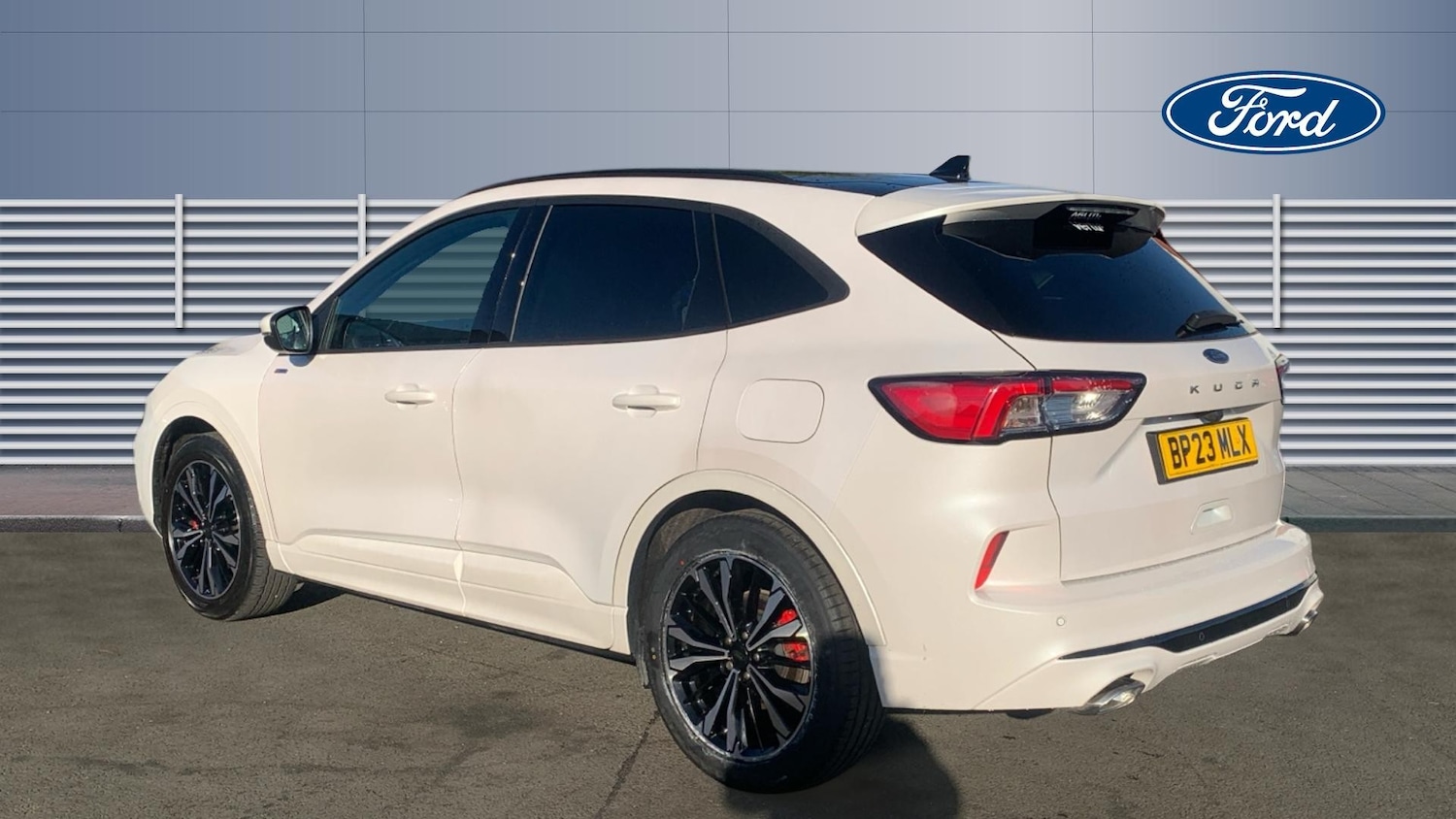 Used Ford Kuga 2023 for sale - 77931533: Photo 2