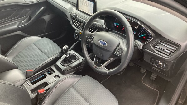 Used Ford Focus 2019 for sale - 76114199: Photo 11