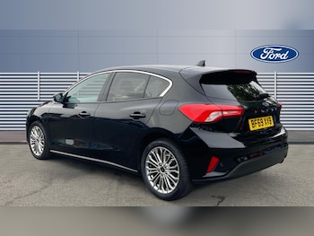 Used Ford Focus 2019 for sale - 76114199: Photo 2