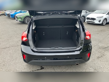 Used Ford Focus 2019 for sale - 76114199: Photo 4