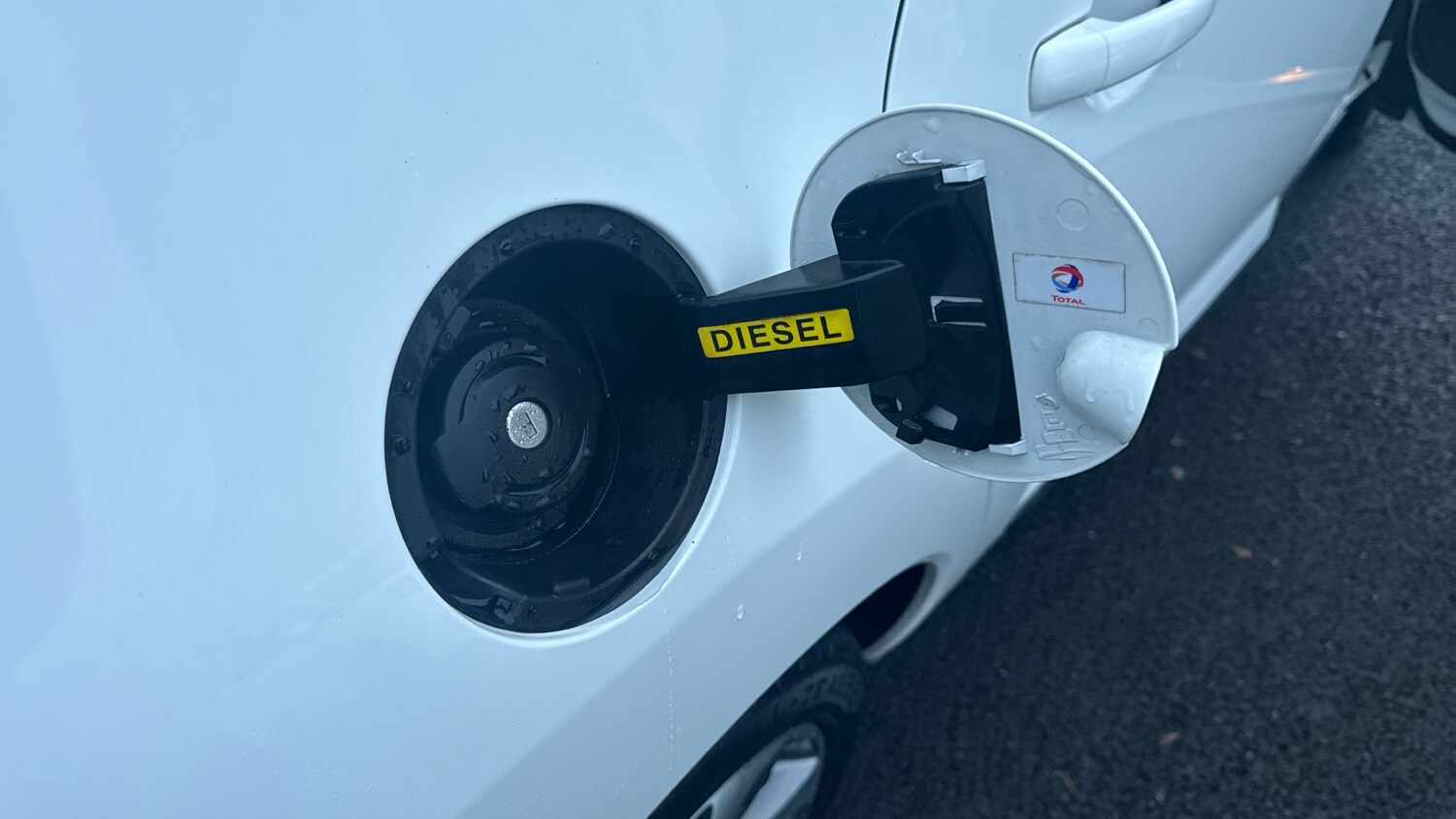 Used Peugeot 3008 2014 for sale - 77712937: Photo 28