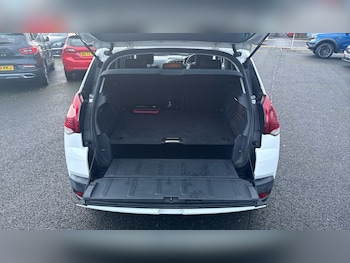 Used Peugeot 3008 2014 for sale - 77712937: Photo