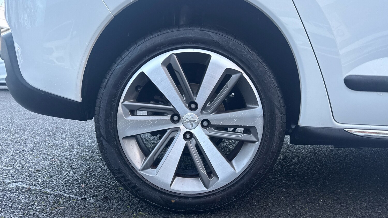 Used Peugeot 3008 2014 for sale - 77712937: Photo 7