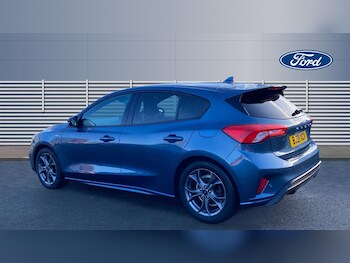 Used Ford Focus 2021 for sale - 77007973: Photo