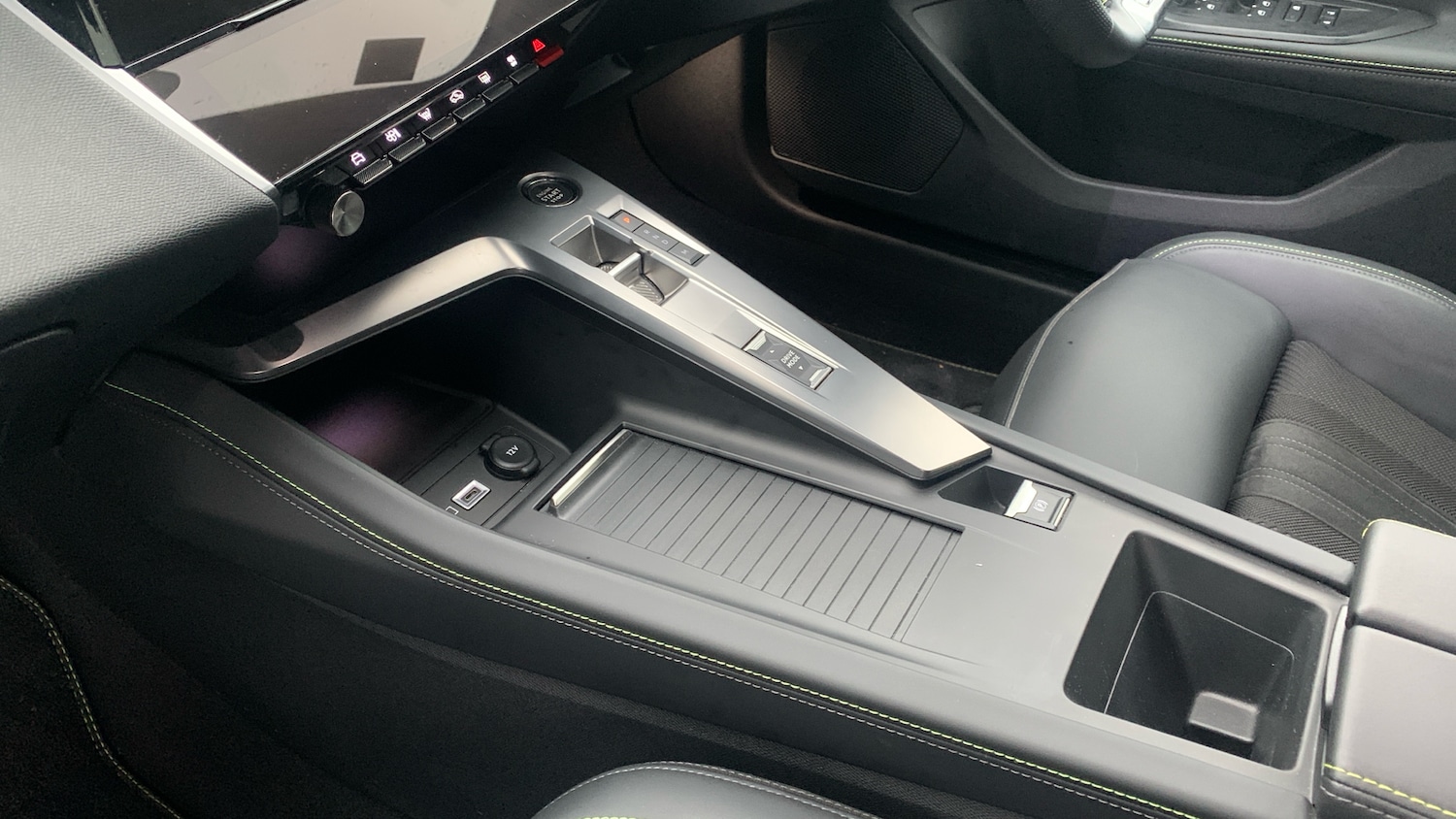 Used Peugeot 308 2022 for sale - 76776307: Photo 13