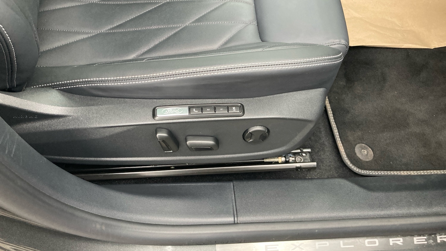 Used Ford Explorer 2025 for sale - 77603596: Photo 32