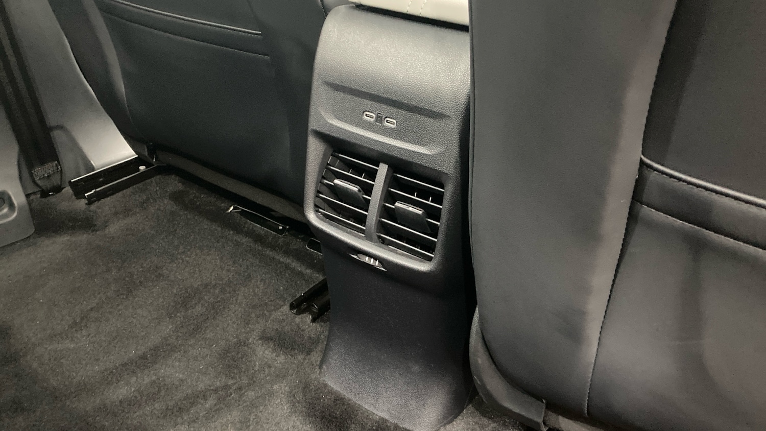 Used Ford Explorer 2025 for sale - 77603596: Photo 43